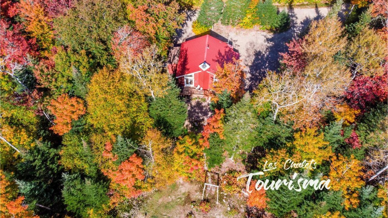 Les Chalets Tourisma - Chalet Dans Les Bois Avec Lac Prive - Le Colibri Saint-Raymond Екстер'єр фото